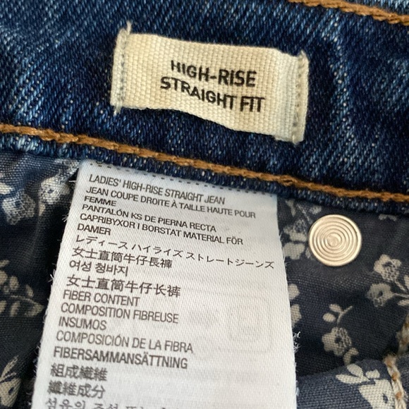 Kirkland Signature Blue Straight Jeans Timeless Style Size 6 - Picture 8 of 8